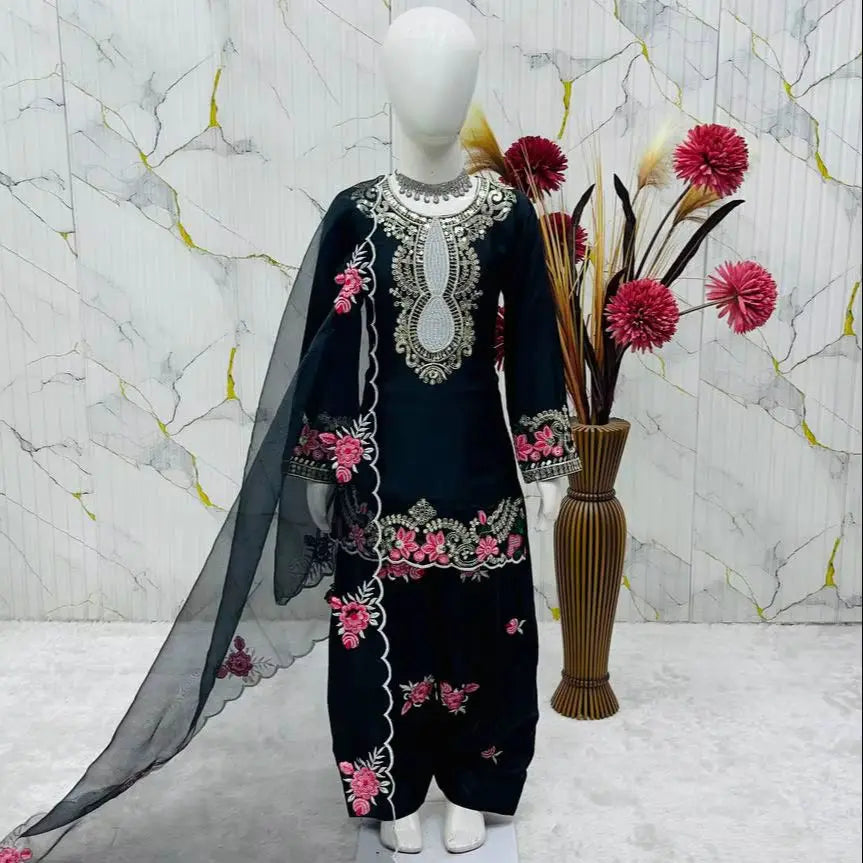 Girls' Heavy Crêpe Embroidered Salwar Kameez Set FZ-PR-40