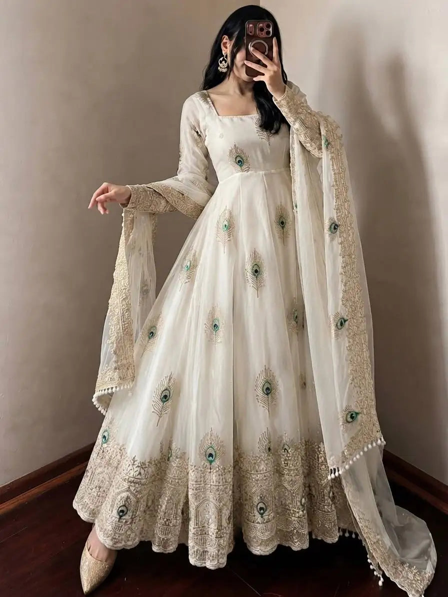 Women's Silk Embroidered Gown Set FZ-PR-42